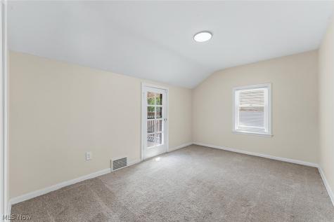 19316 Milan Drive Maple Heights OH 44137
