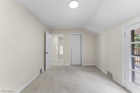 19316 Milan Drive Maple Heights OH 44137