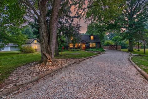 27341 Bagley Road Olmsted Twp OH 44138