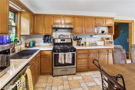 27341 Bagley Road Olmsted Twp OH 44138