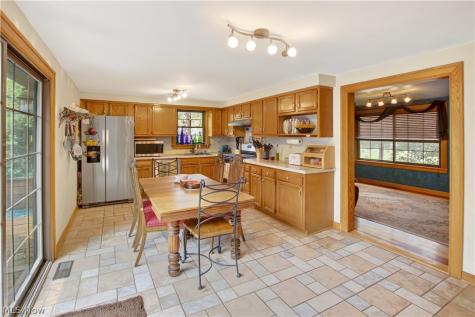 27341 Bagley Road Olmsted Twp OH 44138