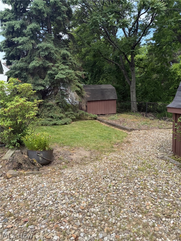 481 Shupe Avenue Amherst OH 44001