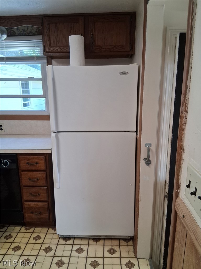 481 Shupe Avenue Amherst OH 44001