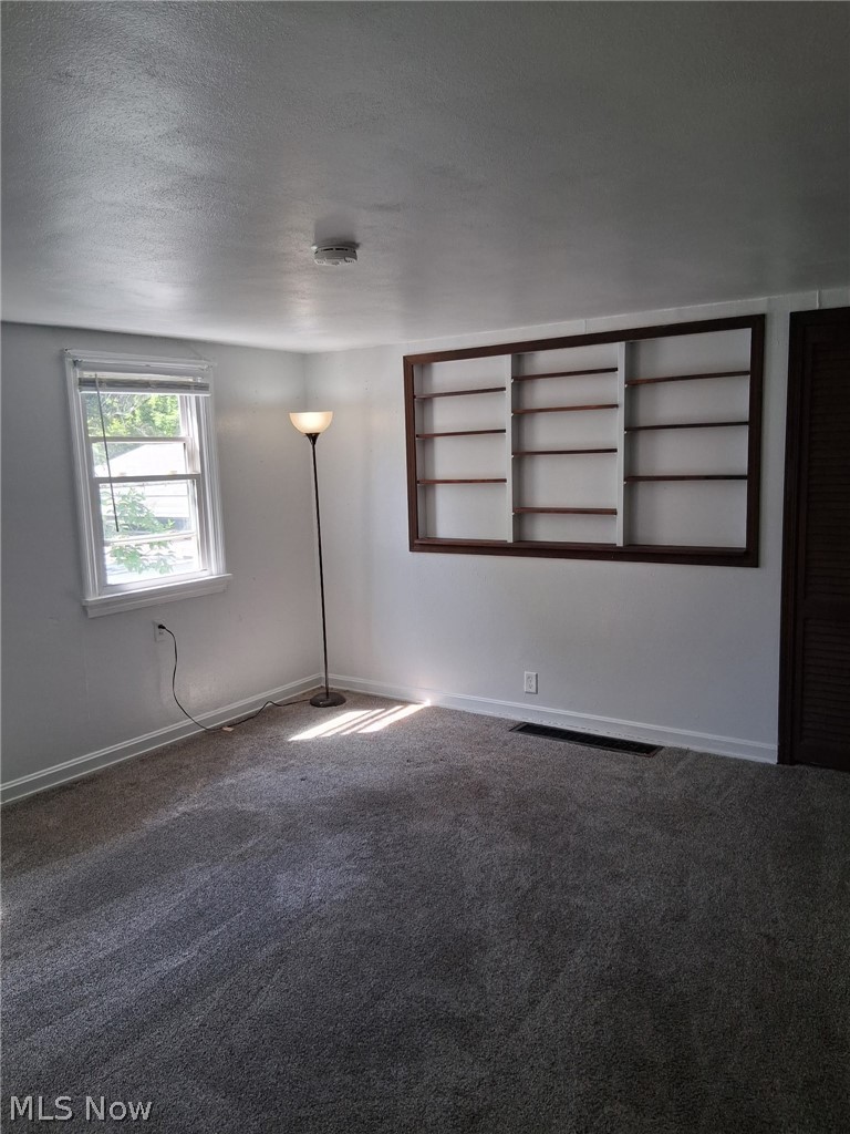 481 Shupe Avenue Amherst OH 44001