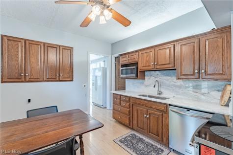 1091 S Green Road South Euclid OH 44121
