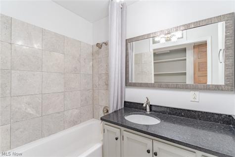 1091 S Green Road South Euclid OH 44121