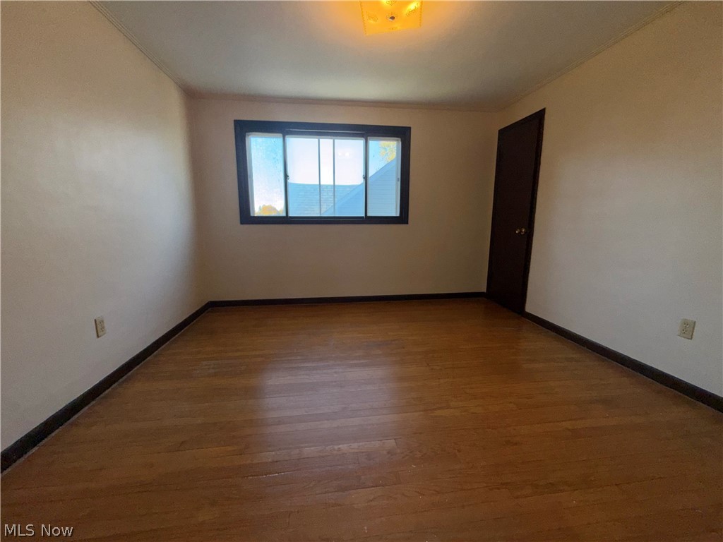 8104 Chesterfield Avenue Parma OH 44129
