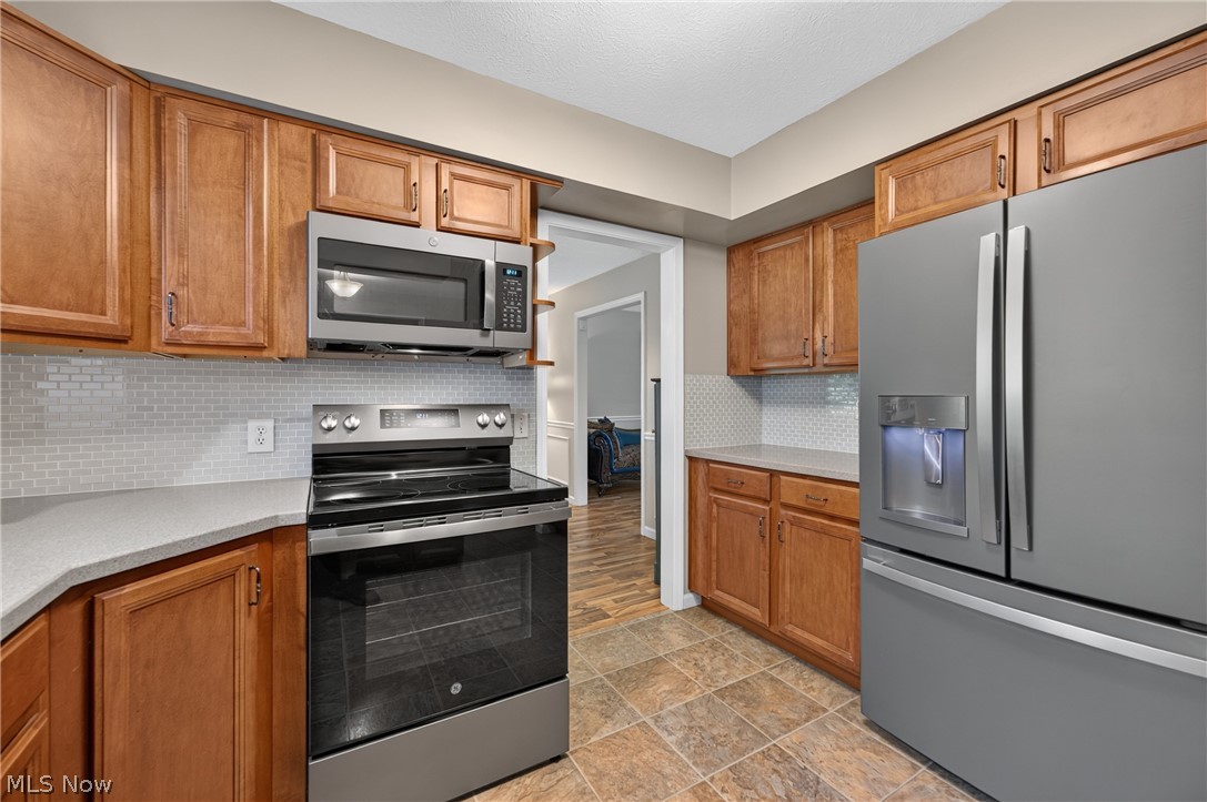 2180 N Revere Road Akron OH 44333