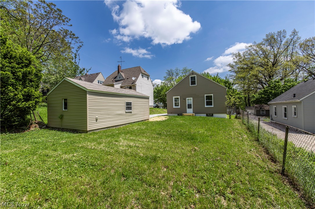 144 Malacca Street Akron OH 44305