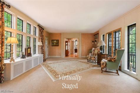 2421 Brentwood Road NW Canton OH 44708