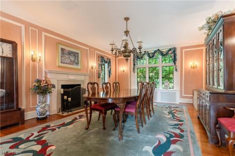 2421 Brentwood Road NW Canton OH 44708