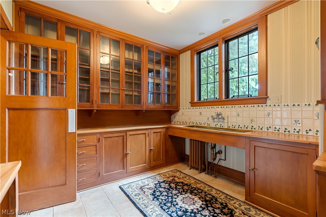2421 Brentwood Road NW Canton OH 44708