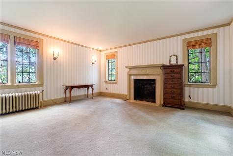 2421 Brentwood Road NW Canton OH 44708