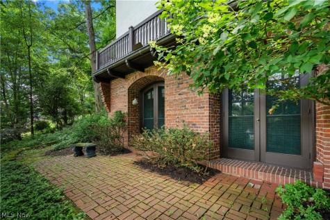 2421 Brentwood Road NW Canton OH 44708