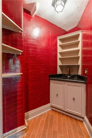 2421 Brentwood Road NW Canton OH 44708