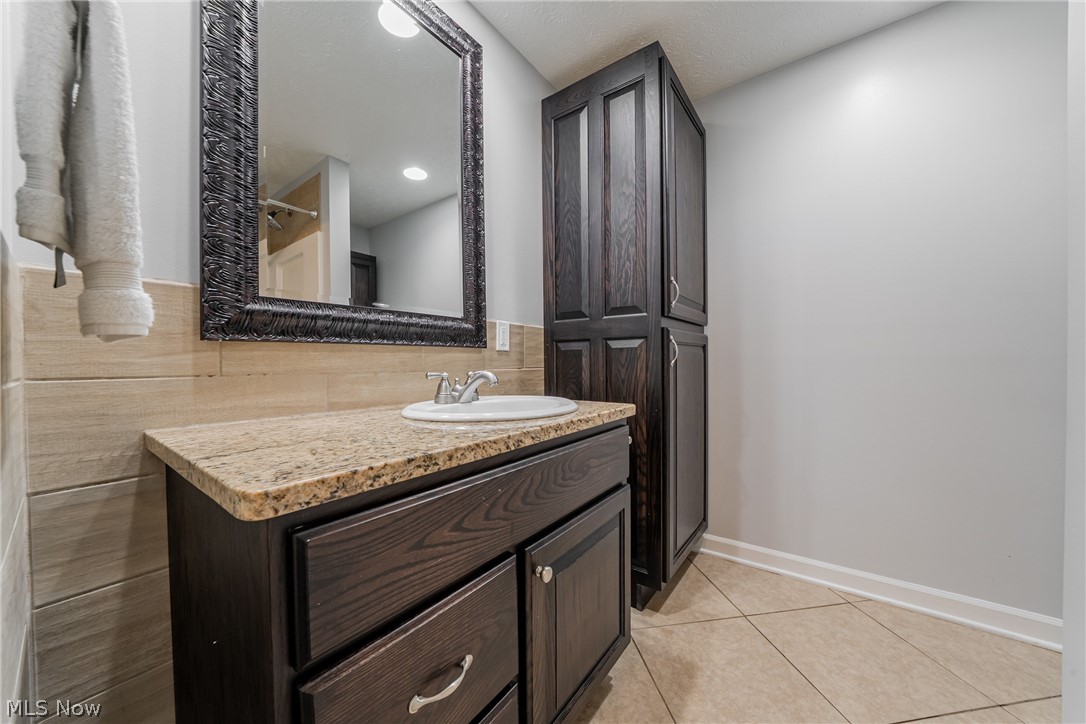 12335 Robson Road Grafton OH 44044