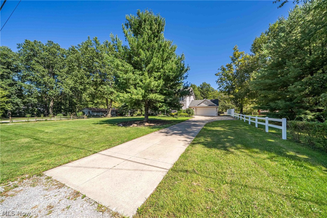12335 Robson Road Grafton OH 44044