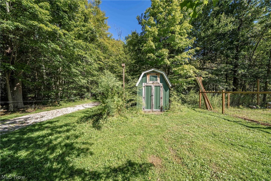 12335 Robson Road Grafton OH 44044