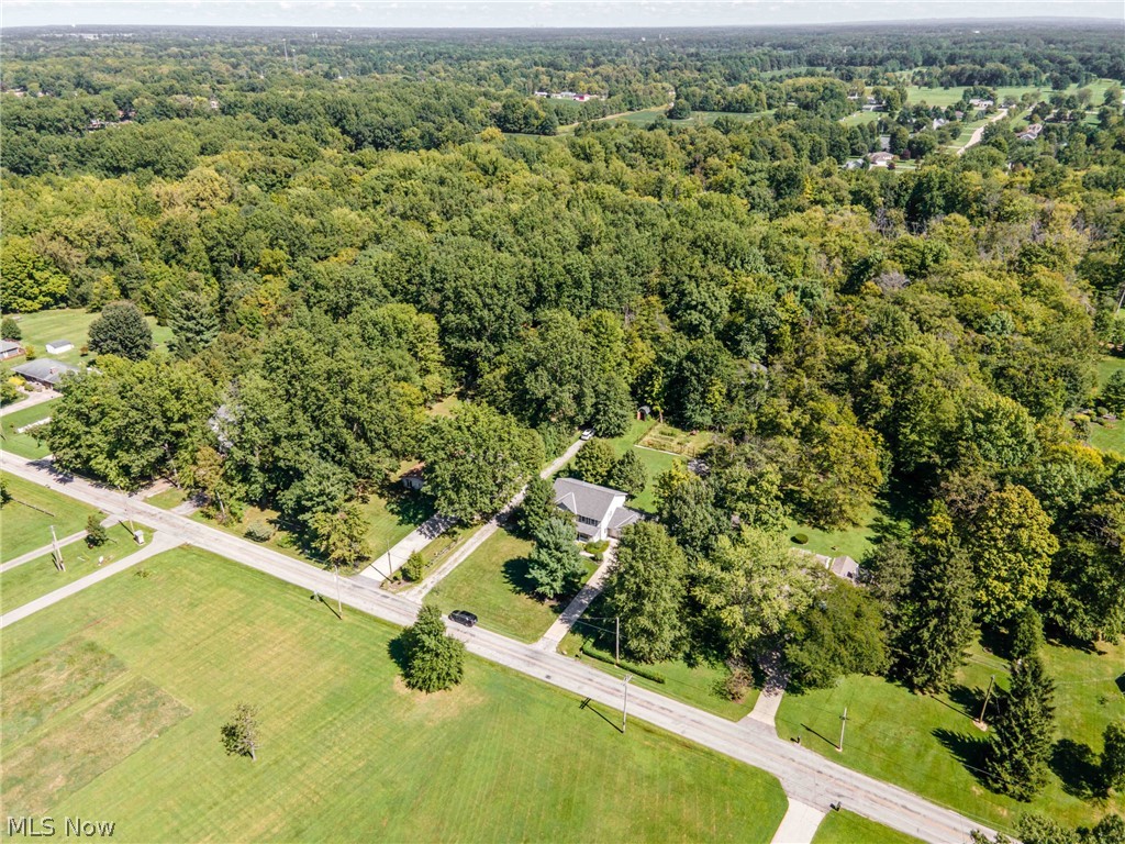 12335 Robson Road Grafton OH 44044