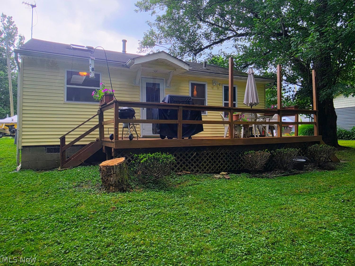 13 Beau Bay Boulevard Chippewa Lake OH 44215