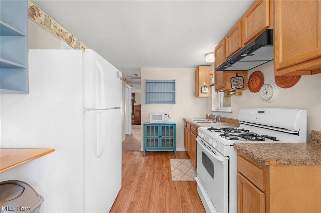 303 Roxboro Road Vermilion OH 44089