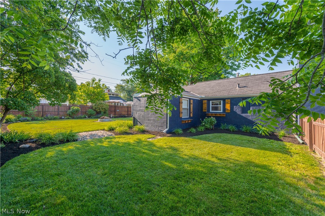 303 Roxboro Road Vermilion OH 44089