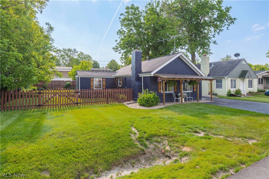 303 Roxboro Road Vermilion OH 44089
