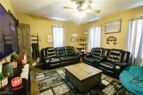 3438 Columbus Road NE Canton OH 44705
