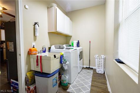 3438 Columbus Road NE Canton OH 44705