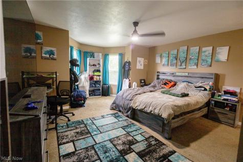 3438 Columbus Road NE Canton OH 44705