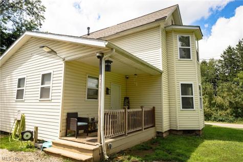 3438 Columbus Road NE Canton OH 44705