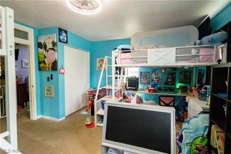 3438 Columbus Road NE Canton OH 44705