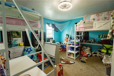 3438 Columbus Road NE Canton OH 44705