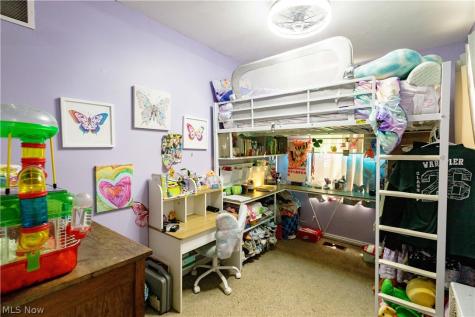 3438 Columbus Road NE Canton OH 44705