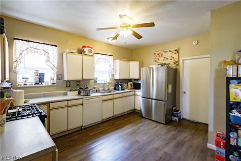 3438 Columbus Road NE Canton OH 44705