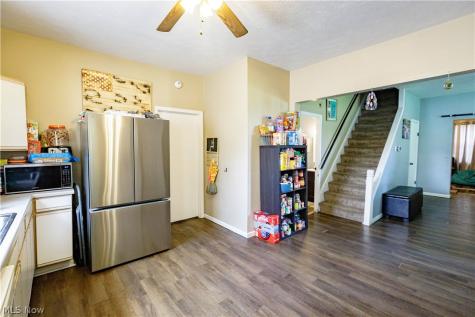 3438 Columbus Road NE Canton OH 44705