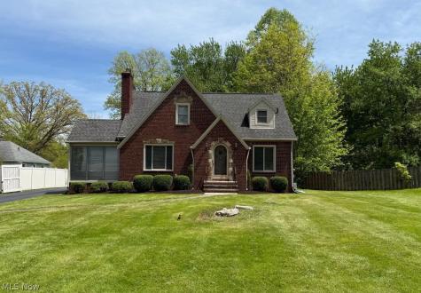 7679 S Eastland Road Middleburg Heights OH 44130