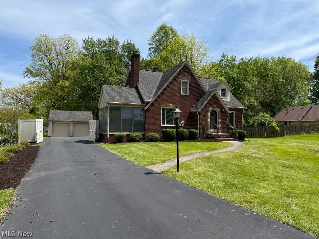 7679 S Eastland Road Middleburg Heights OH 44130