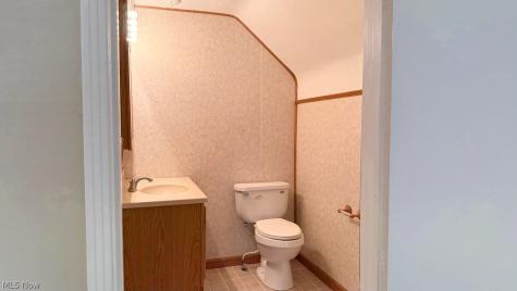7679 S Eastland Road Middleburg Heights OH 44130