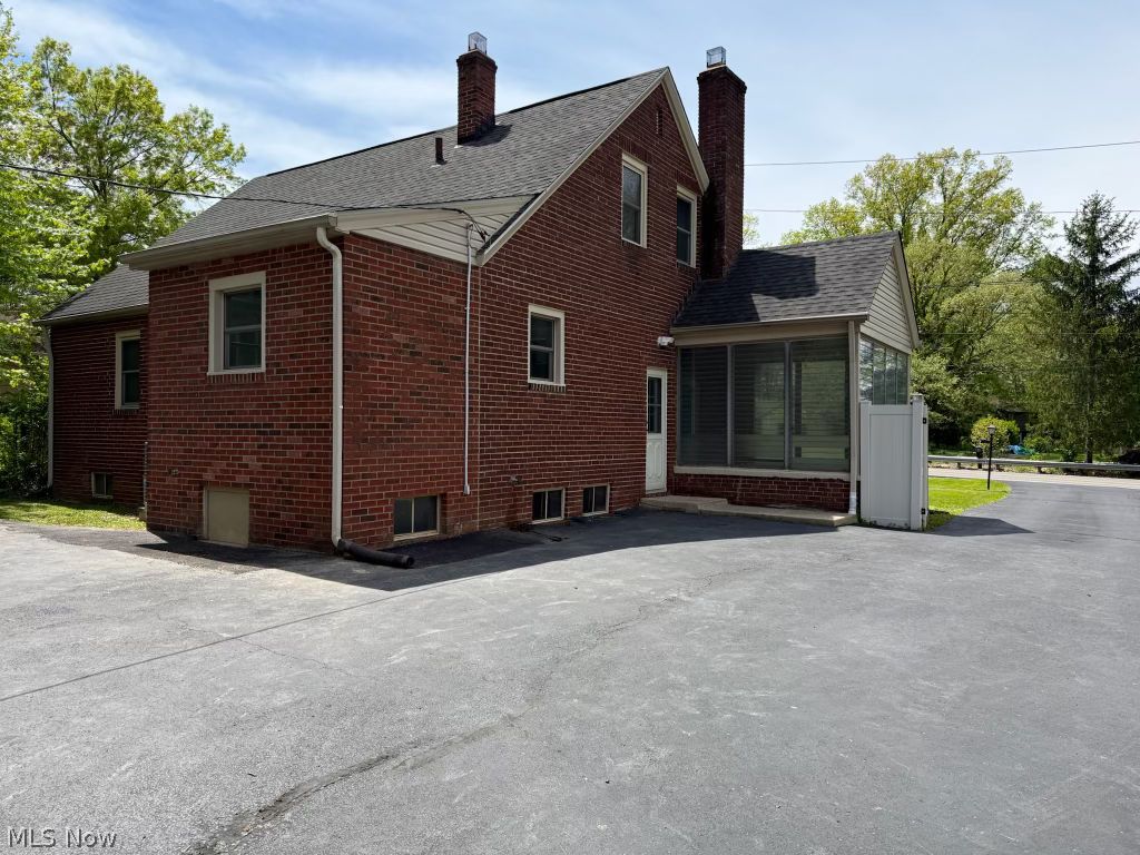 7679 S Eastland Road Middleburg Heights OH 44130