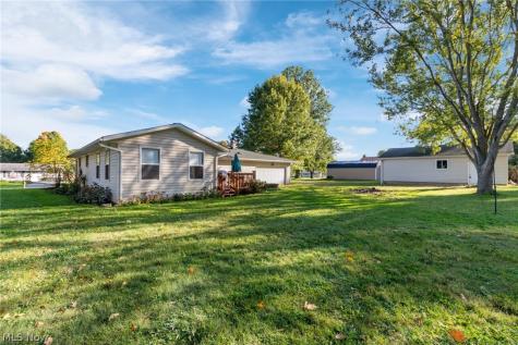 2665 Lyndale Avenue NW Massillon OH 44647