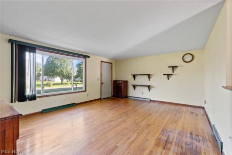 2665 Lyndale Avenue NW Massillon OH 44647