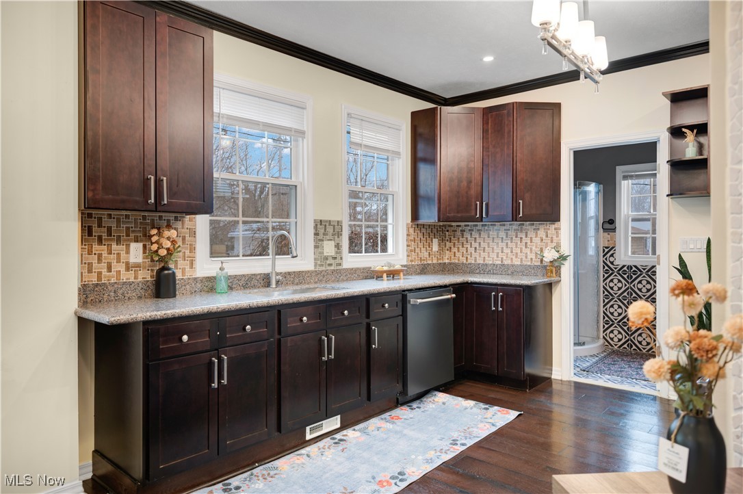 1438 W 116th Street Cleveland OH 44102