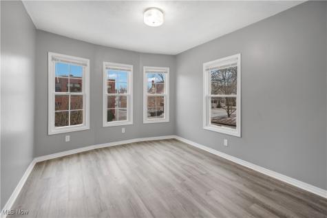 1438 W 116th Street Cleveland OH 44102