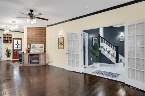 1438 W 116th Street Cleveland OH 44102