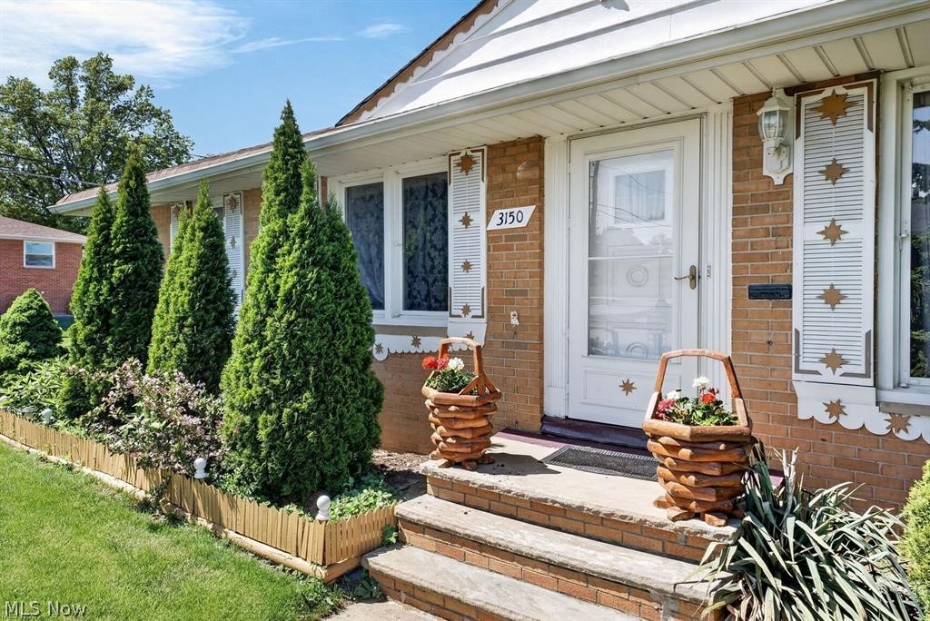 3150 Jeanne Drive Parma OH 44134