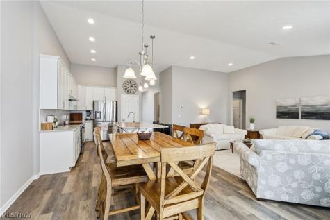 516 Cedar Crest Drive Elyria OH 44035