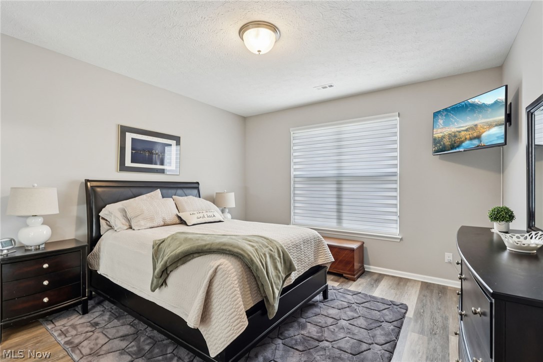 516 Cedar Crest Drive Elyria OH 44035