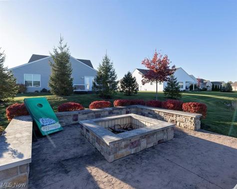 516 Cedar Crest Drive Elyria OH 44035