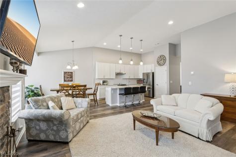 516 Cedar Crest Drive Elyria OH 44035